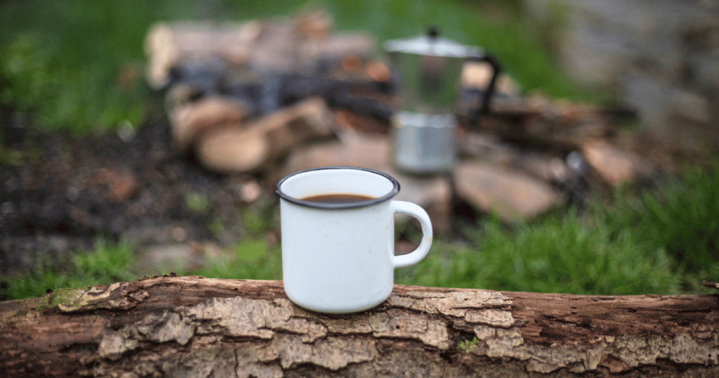 BEST CAMPING OPTION THIS IS AN IMAGE OF A CAMPING CUP OUTDOORS