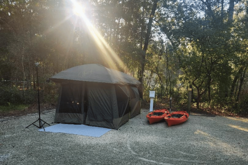 THIS IS AN IMAGE OF THE BEST INSTANT TENT