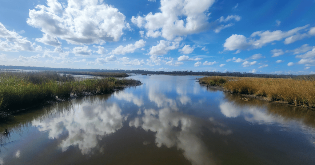 BEST GIFTS FOR DAD ULTIMATE GUIDE FOR OUTDOOR ENTHUSIASTS WATERWAY