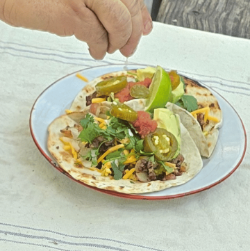 EASY CAMPFIRE BREAKFAST TACOS PLATE OF TACOS