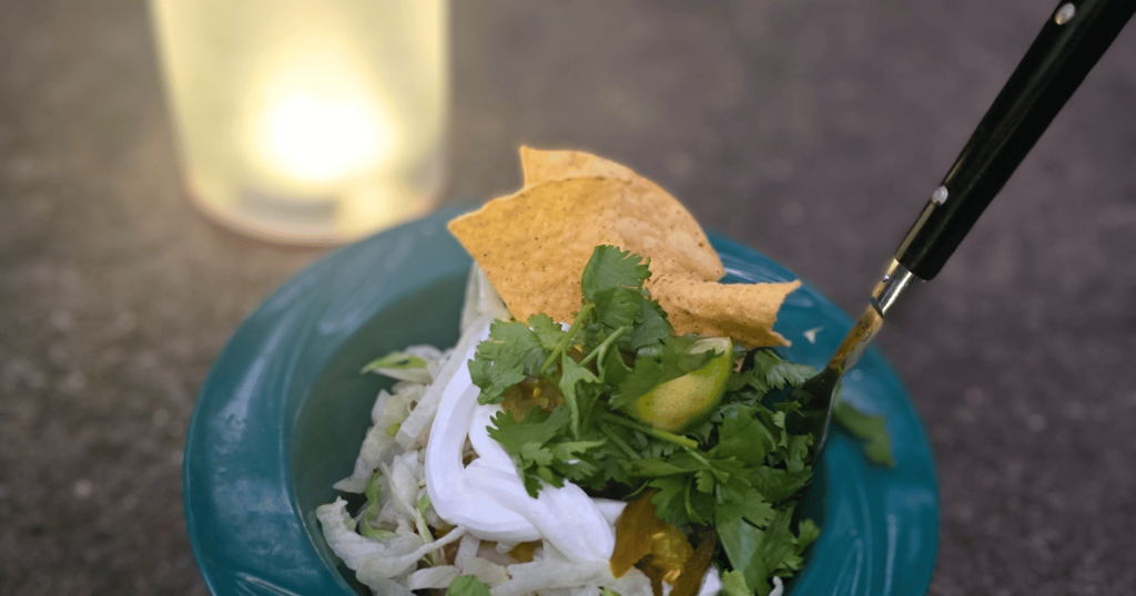 EASY CAMPING MEALS: SIMPLE CAPSULE MEAL PLANNING taco salad