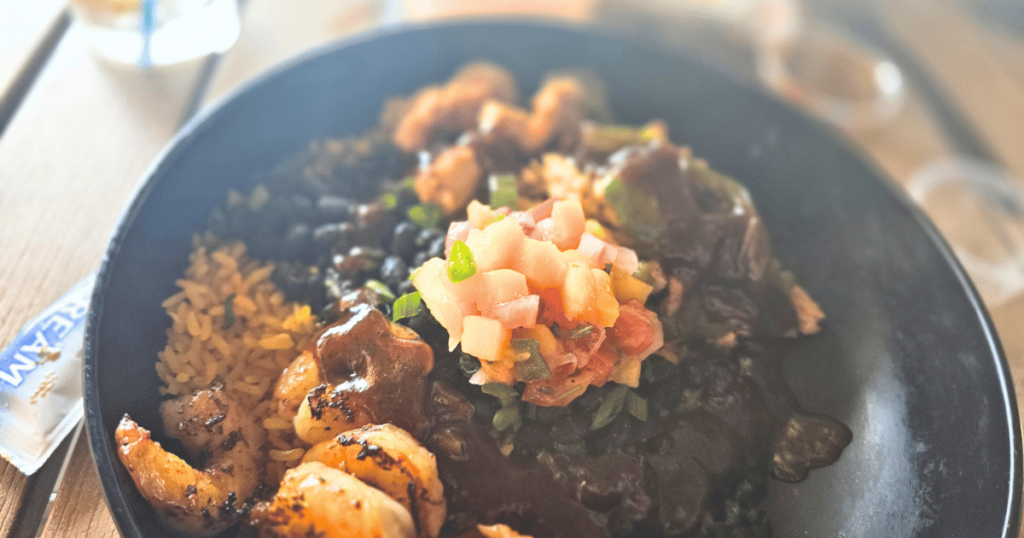 DIVE INTO CRUMPS' LANDING IN HOMOSASSA, FLORIDA this is an image of the jerk bowl.