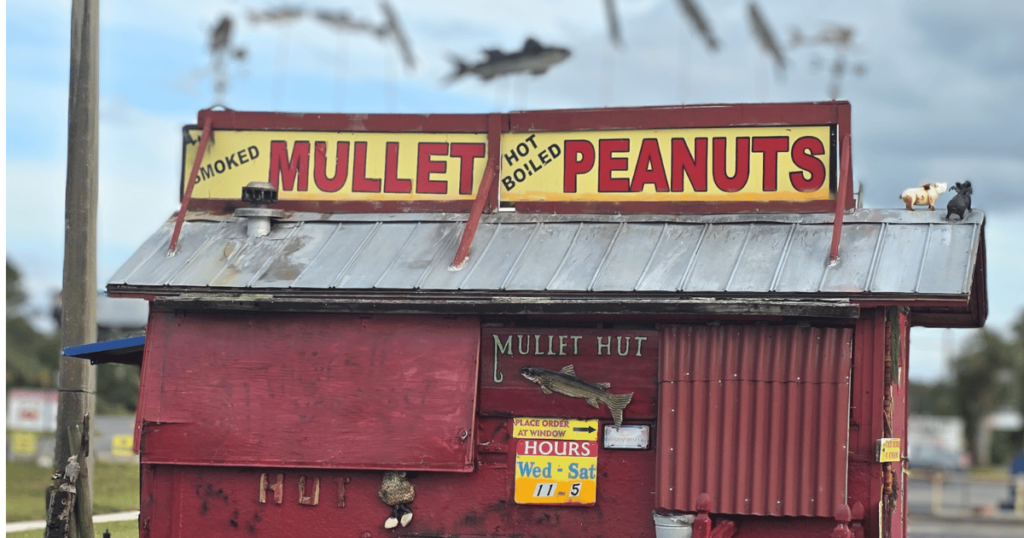 Ultimate Florida day trip to Homosassa Florida picture of a boiled peanut and mullet shack.