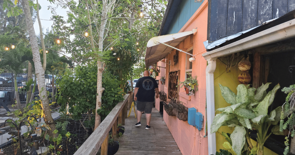 SIDE PATIO AT CAMELLIA STREET GRILLE