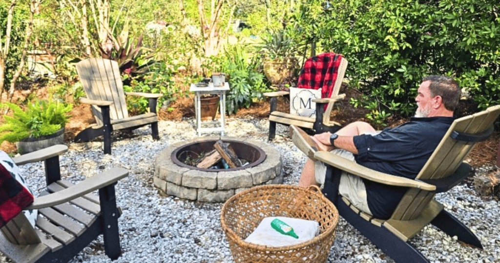 SOUTHERN FISH FRY PARTY IDEAS THIS IS AN IMAGE OF A DECORATED FIREPIT AREA