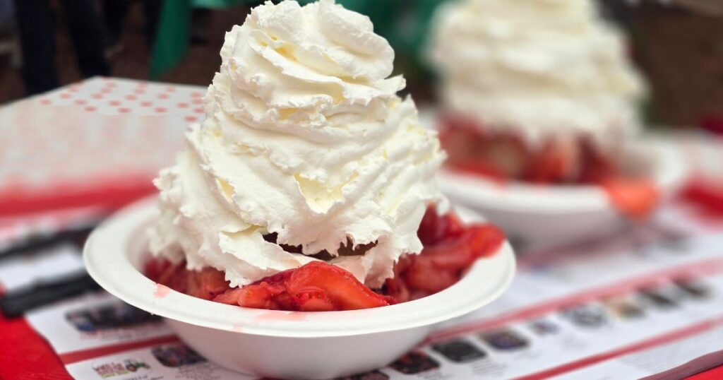 THIS IS AN IMAGE OF STRAWBERRY SHORKATE AT PARKDALE FARM MARKET