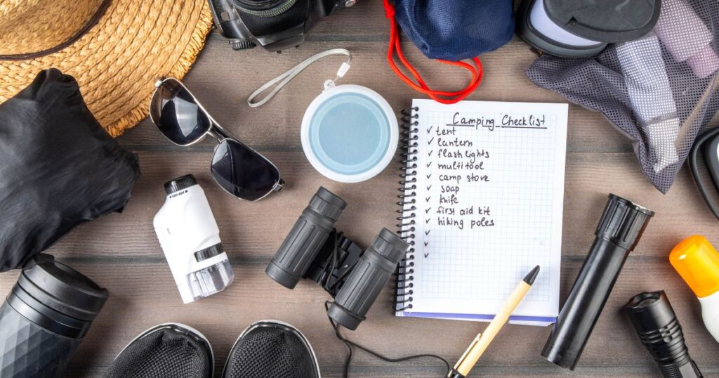 THIS IS AN IMAGE OF A CAMPING CHECKLIST AND GEAR
