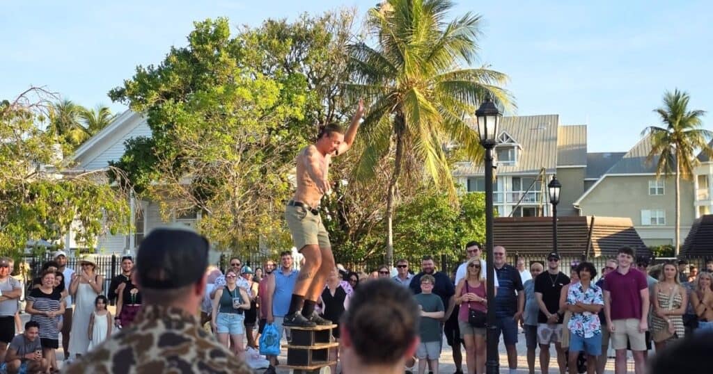 Vermont Street performing arts street entertainment in the park.